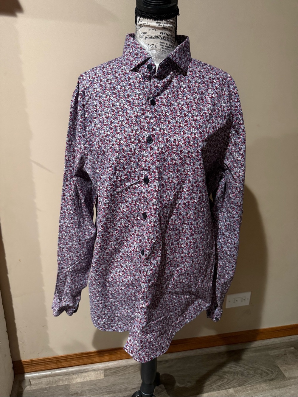 Express Men’s Purple Floral Button-Up Shirt
